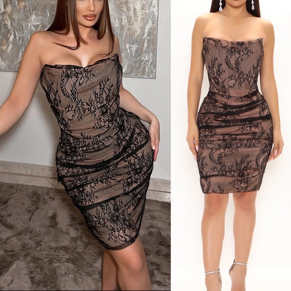 Dresses & Skirts - Black / beige strapless ruched knee length corset lace dress